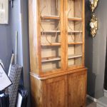 817 9070 BOOK CABINET